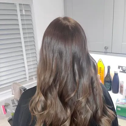 Brunette Gloss